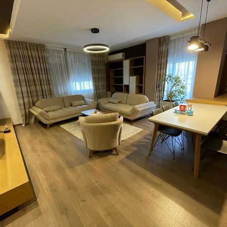 Mak Apartments 地拉那 外观 照片