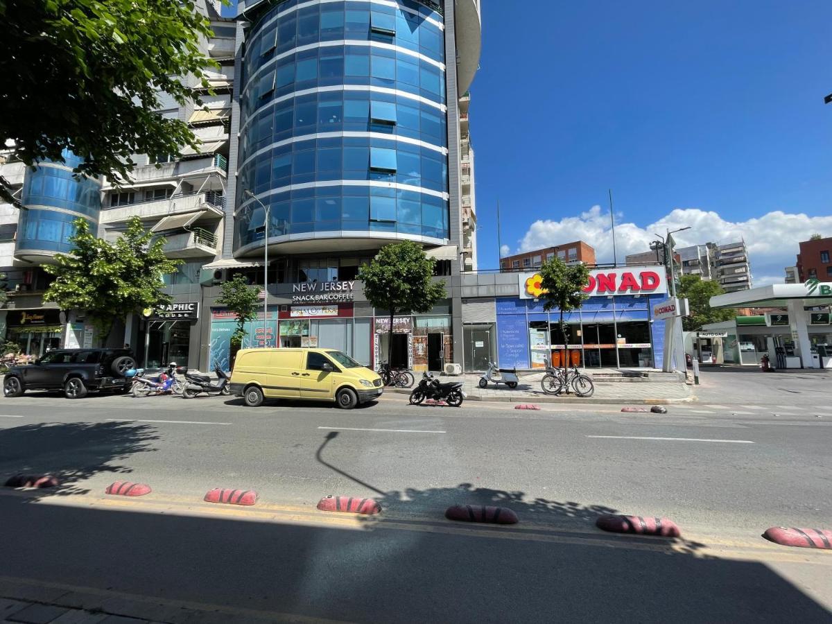 Mak Apartments 地拉那 外观 照片